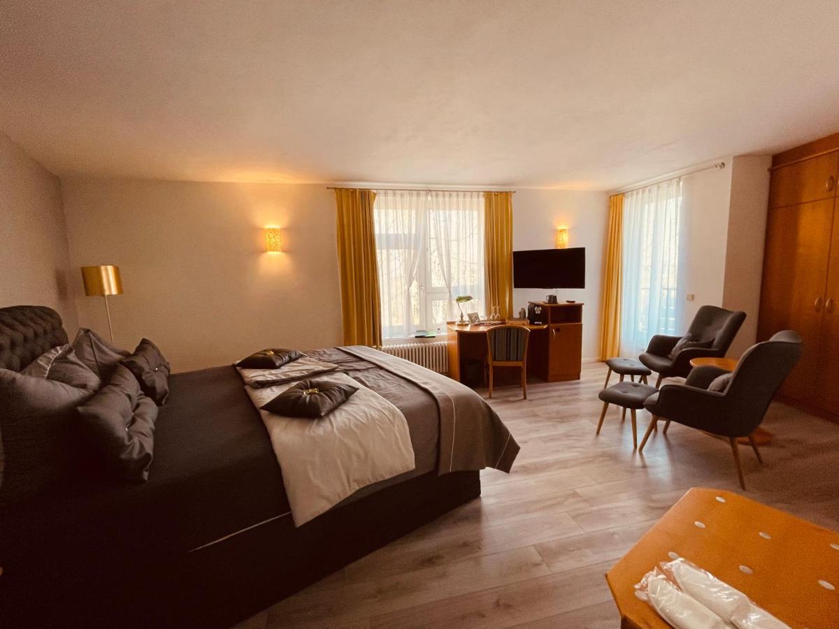 Schlosshotel Eyba Bad Blankenburg Bagian luar foto