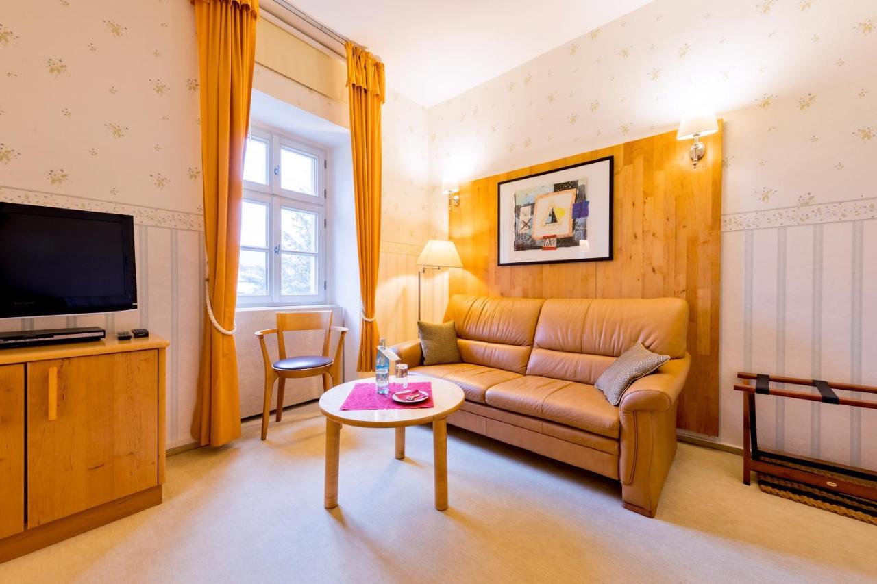 Schlosshotel Eyba Bad Blankenburg Bagian luar foto