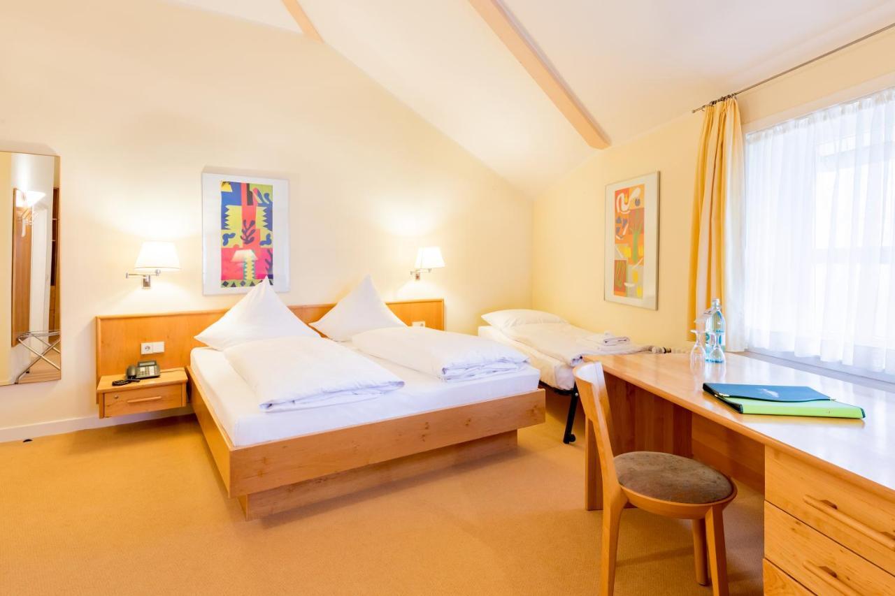 Schlosshotel Eyba Bad Blankenburg Bagian luar foto