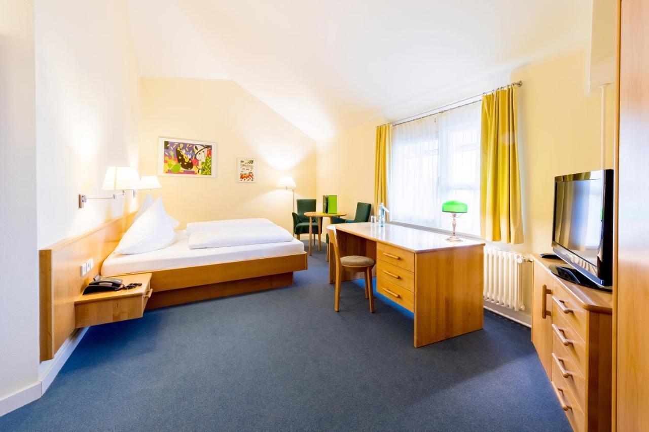 Schlosshotel Eyba Bad Blankenburg Bagian luar foto