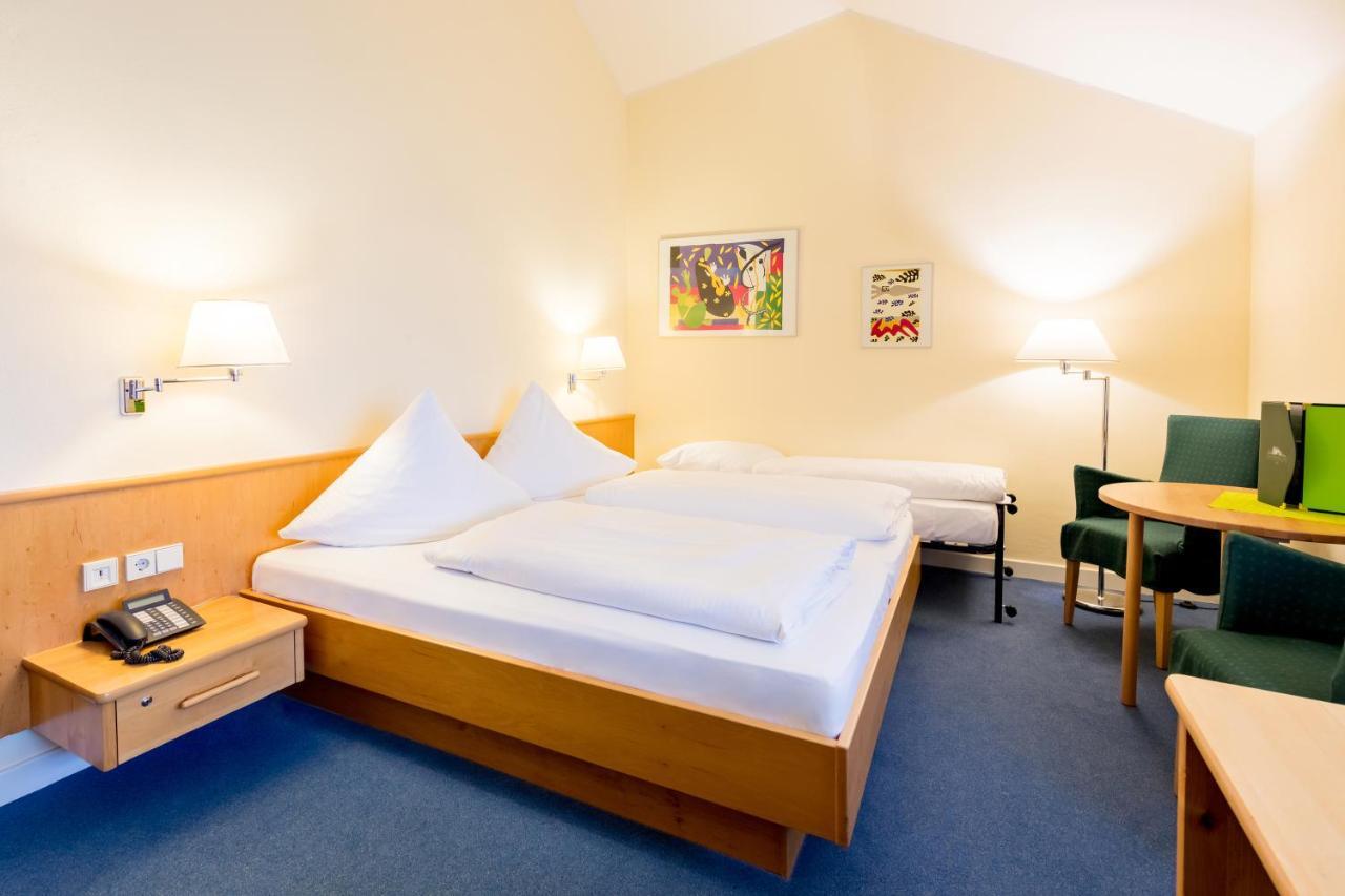 Schlosshotel Eyba Bad Blankenburg Bagian luar foto